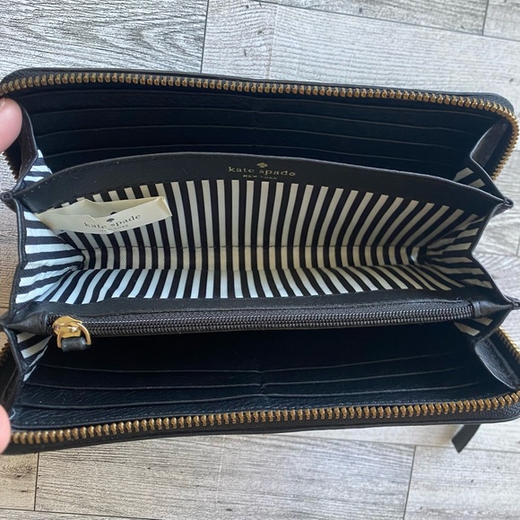 Kate Spade Leroy Street Neda Full Zip Black Leather Wallet - Picture 5 of 13